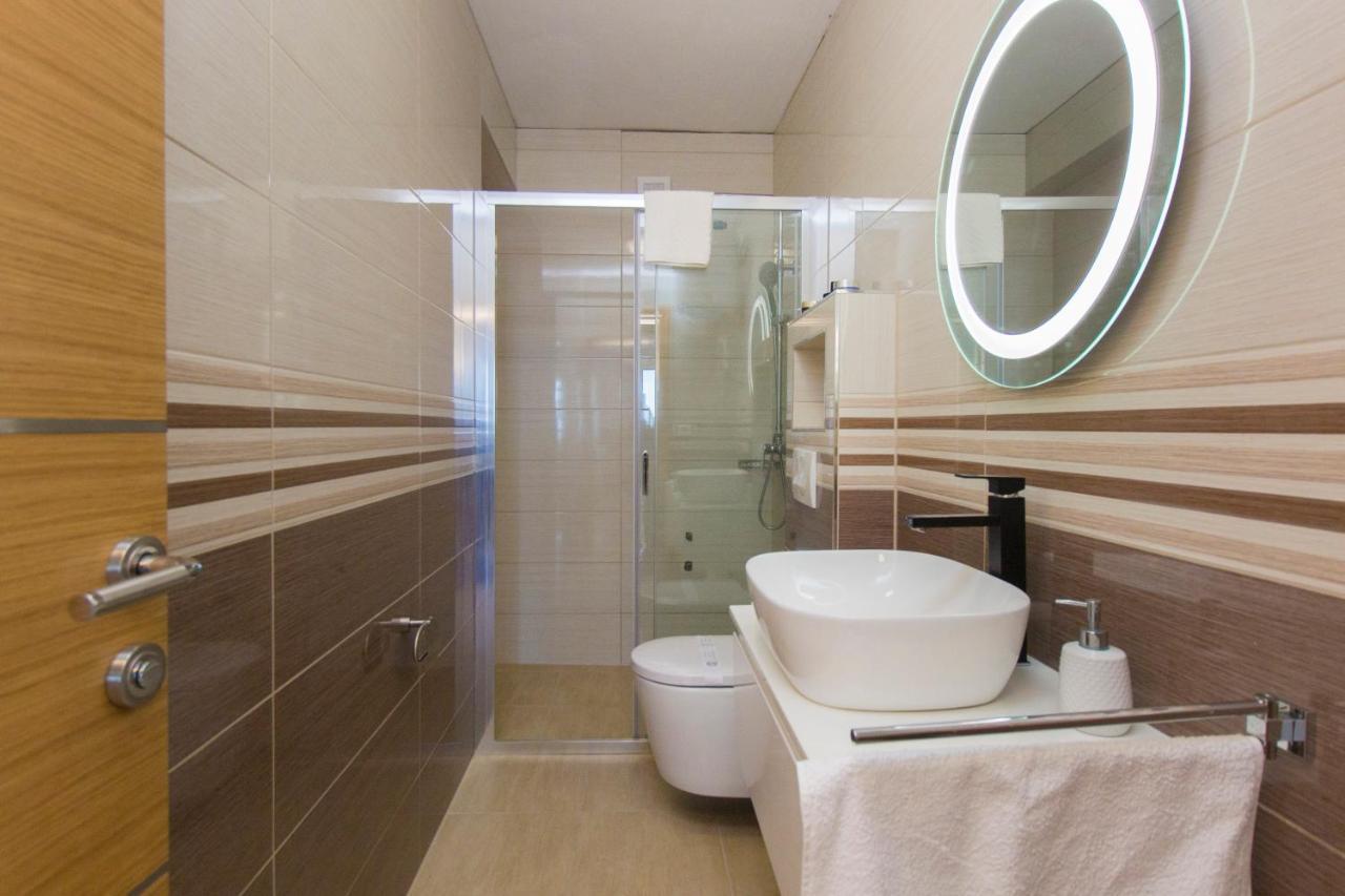Apartmani Malis Razanj Bagian luar foto
