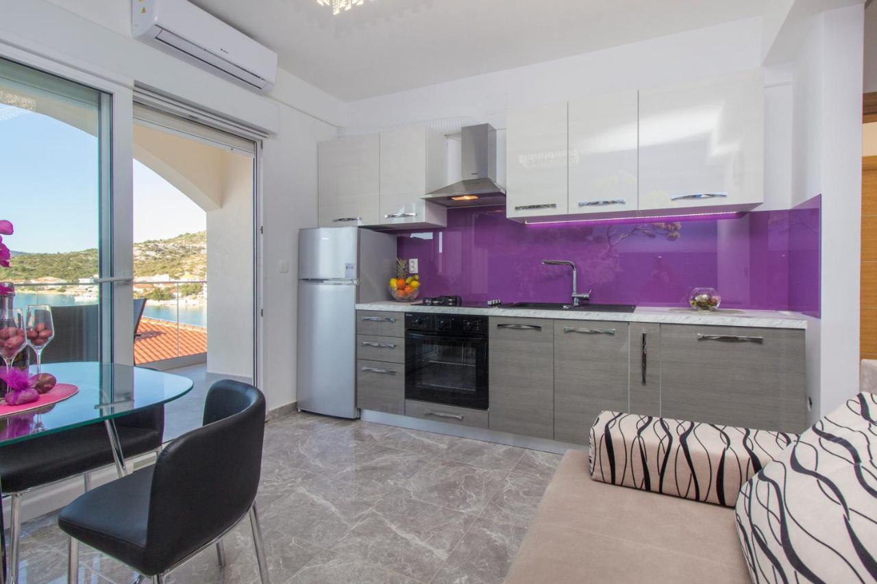 Apartmani Malis Razanj Bagian luar foto